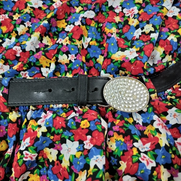 Liz Claiborne Vibrant Floral Maxi Skirt with Black Belt Size Small - Picture 4 of 5